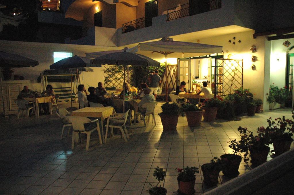 Hotel Villa Bina Sant'Angelo  Екстер'єр фото