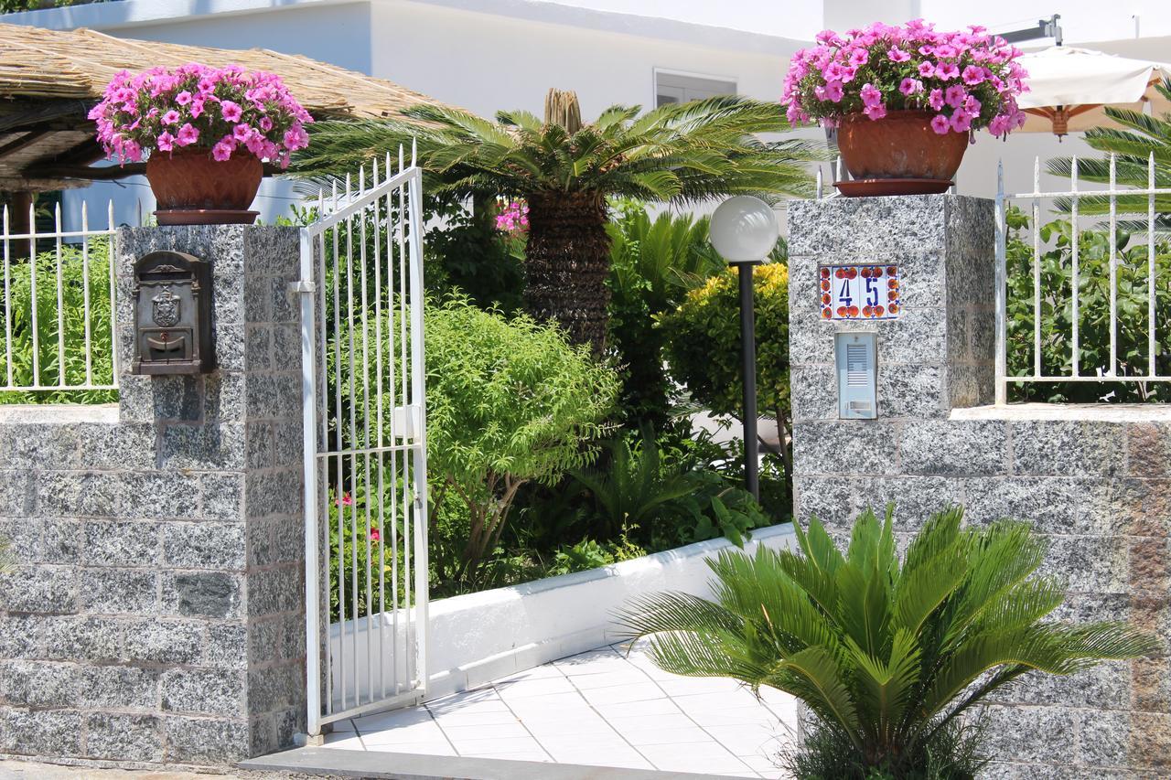 Hotel Villa Bina Sant'Angelo  Екстер'єр фото